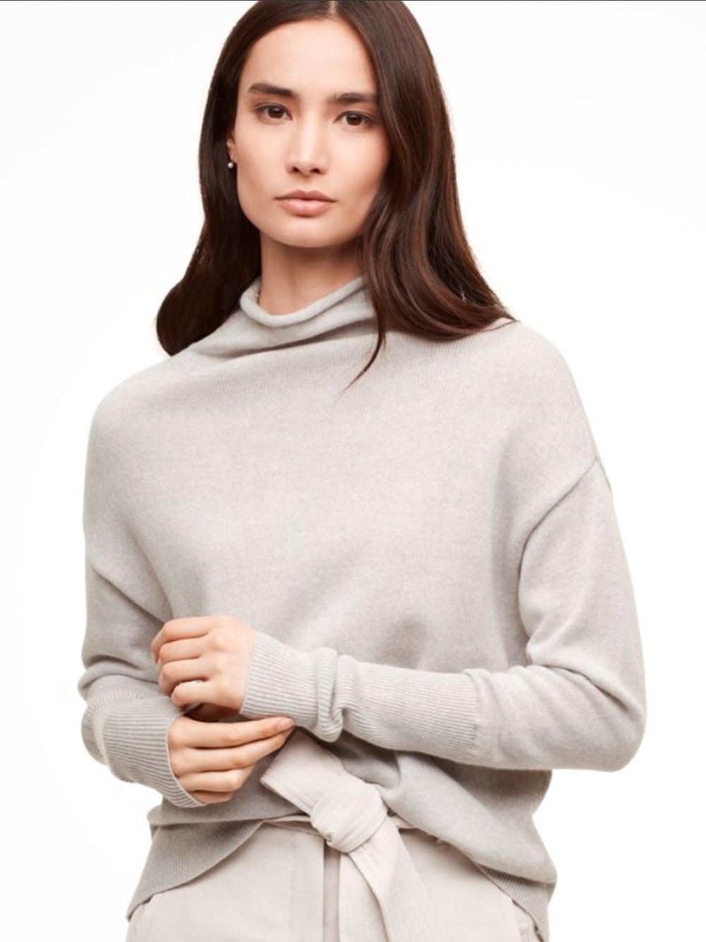 Aritzia Wilfred Cyprie Sweater Light Heather Grey 100% Merino Wool Cowl Neck